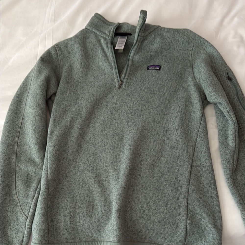 Patagonia Women’s Green Sweater